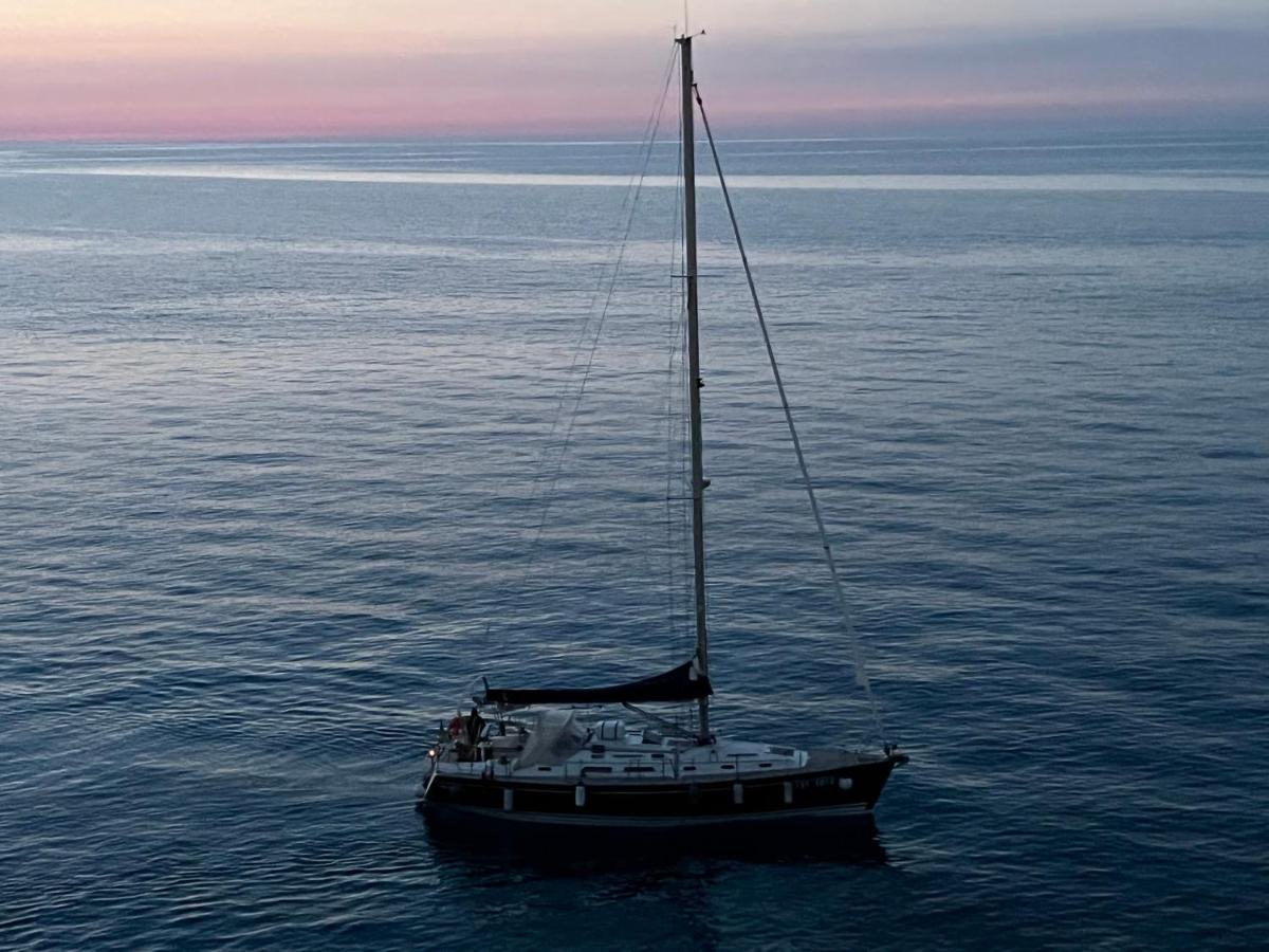 Amare Il Mare Bed & Breakfast Polignano a Mare Bagian luar foto