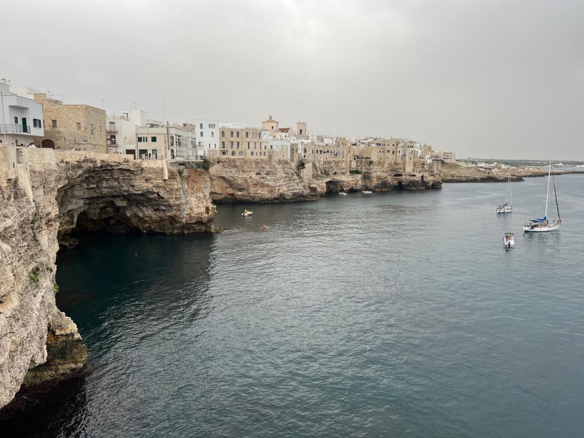 Amare Il Mare Bed & Breakfast Polignano a Mare Bagian luar foto