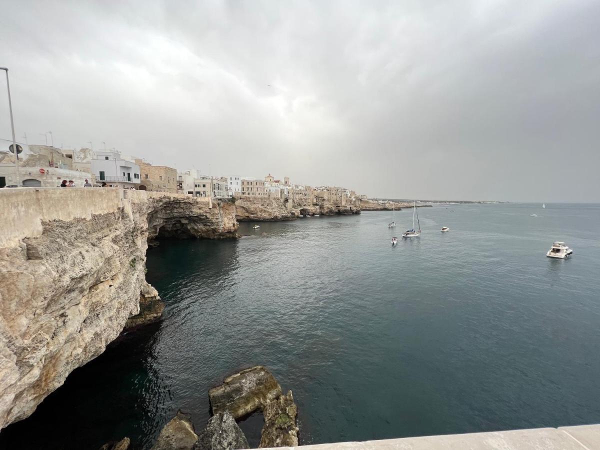 Amare Il Mare Bed & Breakfast Polignano a Mare Bagian luar foto