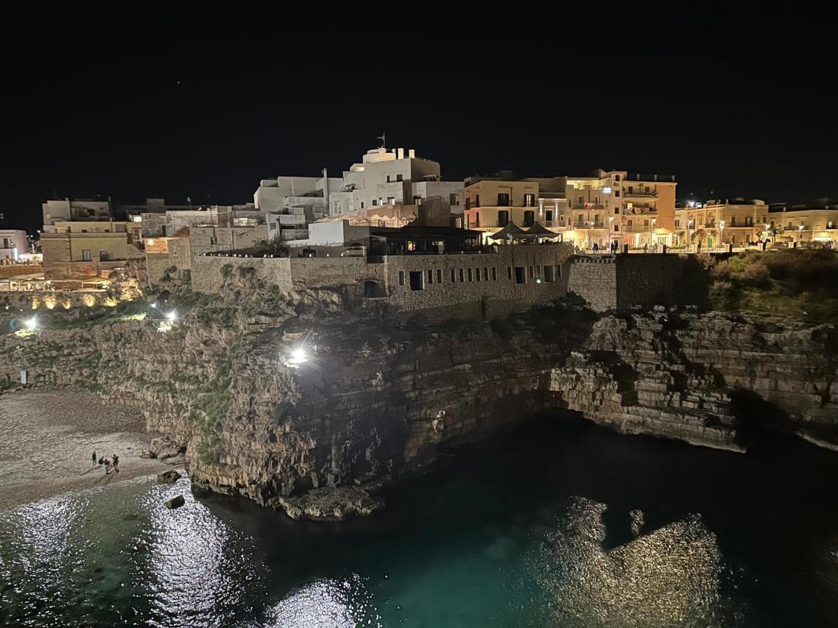 Amare Il Mare Bed & Breakfast Polignano a Mare Bagian luar foto